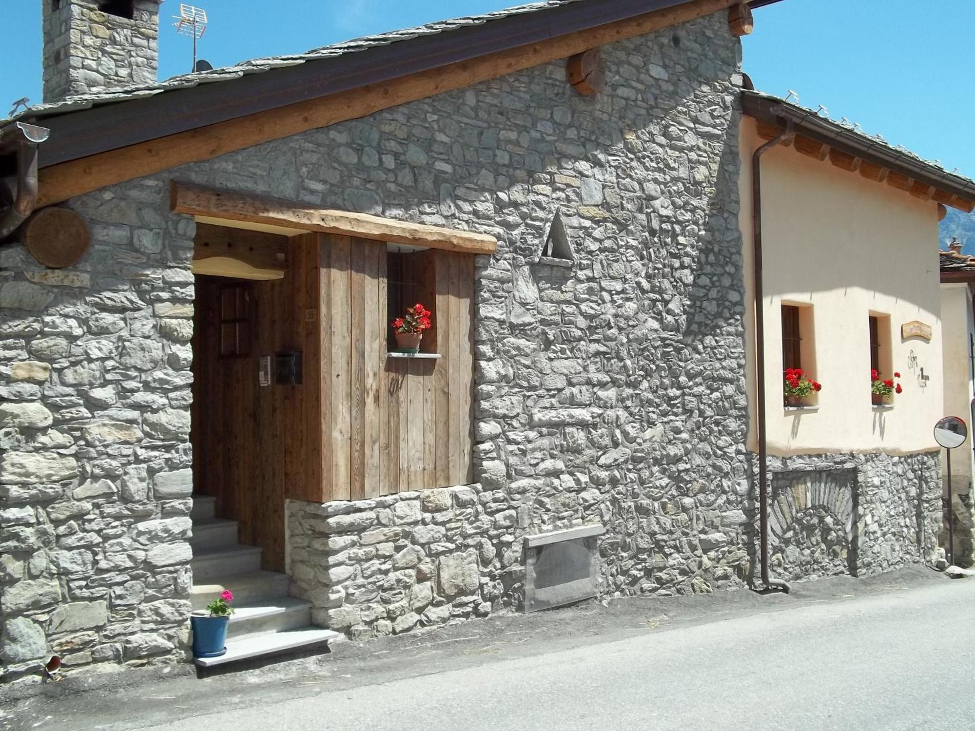 Affittacamere Chez Magan Gignod Exterior photo