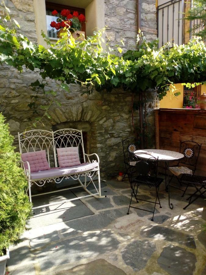 Affittacamere Chez Magan Gignod Exterior photo